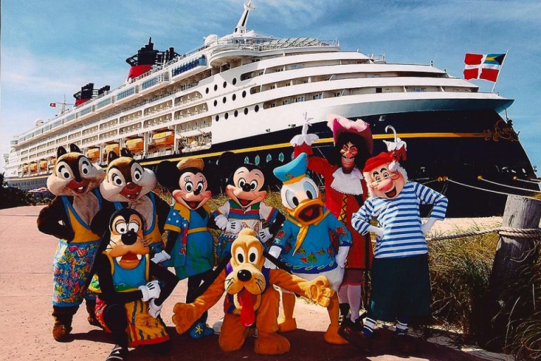 Video: Asi es un dia a bordo de un crucero Disney