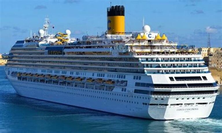 Carnival Corporation Anuncia la Venta del Costa Atlántica en un Movimiento Estratégico